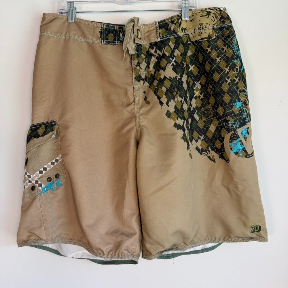 VTG Quicksilver Mens Y2K Swim Boardshorts Size 38 Surfer Beach Tan Green